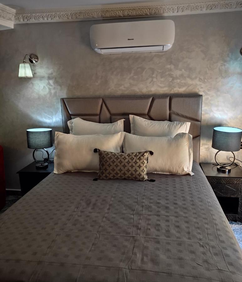 Equi Palace & Near Aeroport Hotel 4*